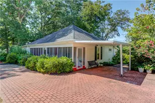 220 New St, Buford, GA 30518 - Photo 3