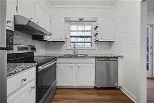 122 Woodmere Square NW, Atlanta, GA 30327 - Photo 19