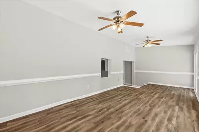 3733 Memorial Parkway NW, Kennesaw, GA 30152 - Photo 17