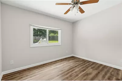 3733 Memorial Parkway NW, Kennesaw, GA 30152 - Photo 21