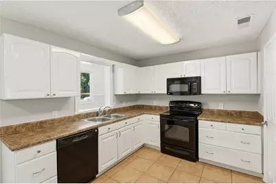 3733 Memorial Parkway NW, Kennesaw, GA 30152 - Photo 13