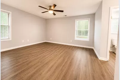 4798 Kings Crossing Drive NE, Kennesaw, GA 30144 - Photo 9