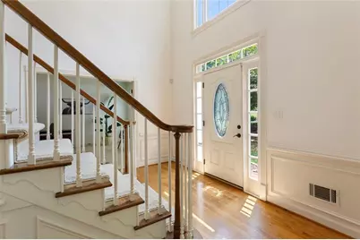 9305 Mackinac Drive, Johns Creek, GA 30022 - Photo 5