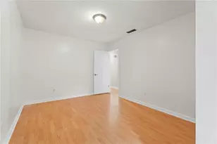 6390 Hawthorne Terrace, Peachtree Corners, GA 30092 - Photo 7