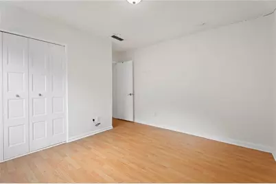 6390 Hawthorne Terrace, Peachtree Corners, GA 30092 - Photo 17