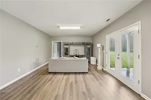 6471 Forsyth Dr, Cumming, GA 30028 - Photo 19