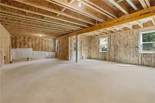 700 Dugout Dr, Lawrenceville, GA 30043 - Photo 35
