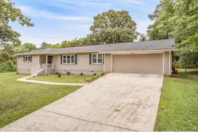 25 Pine Chase Drive, Carrollton, GA 30116 - Photo 3