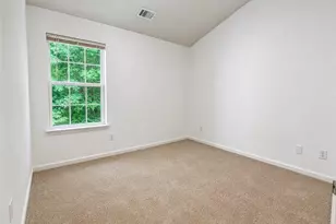 6944 Rogers Point, Lithonia, GA 30058 - Photo 7