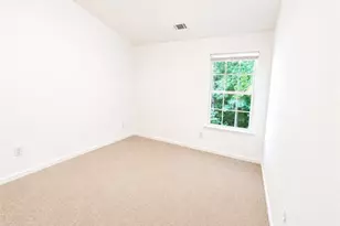 6944 Rogers Point, Lithonia, GA 30058 - Photo 9