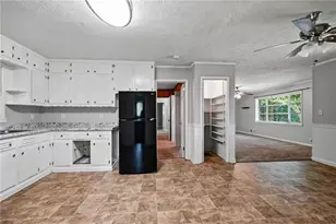 944 Villa Rica Road SW, Marietta, GA 30064 - Photo 15