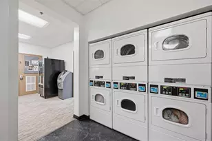 795 Hammond Dr, Atlanta, GA 30328 - Photo 27