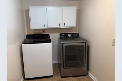 4654 Hampton NE, Marietta, GA 30068 - Photo 9
