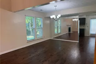 4654 Hampton NE, Marietta, GA 30068 - Photo 3