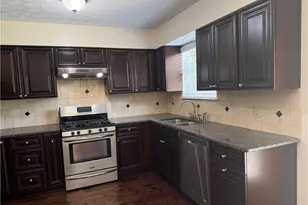4654 Hampton NE, Marietta, GA 30068 - Photo 5