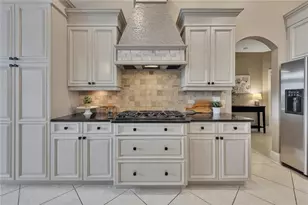 701 Lake Overlook Dr, Canton, GA 30114 - Photo 17