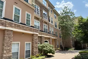 10 Perimeter Summit Blvd NE, Atlanta, GA 30319 - Photo 1