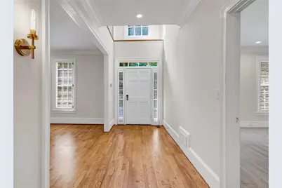 448 Ivy Park Lane NE, Atlanta, GA 30342 - Photo 5