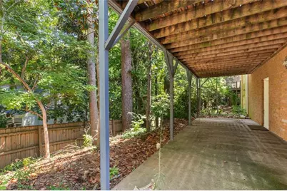 448 Ivy Park Lane NE, Atlanta, GA 30342 - Photo 47