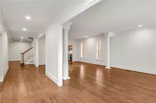 448 Ivy Park Ln Ln NE, Atlanta, GA 30342 - Photo 7