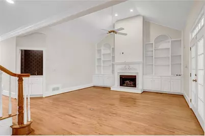 448 Ivy Park Lane NE, Atlanta, GA 30342 - Photo 7