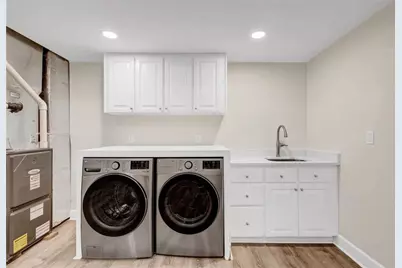 448 Ivy Park Lane NE, Atlanta, GA 30342 - Photo 45