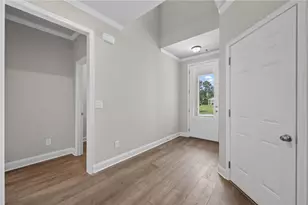 2736 Thomas View Ct, Loganville, GA 30052 - Photo 11