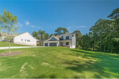 2736 Thomas View Court, Loganville, GA 30052 - Photo 3