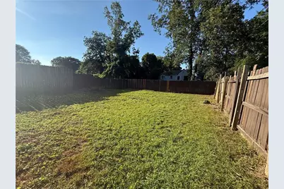 831 Cameron M Alexandar, Atlanta, GA 30318 - Photo 9
