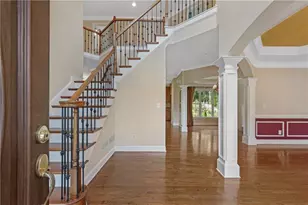 562 Vinings Springs Dr SE, Mableton, GA 30126 - Photo 9