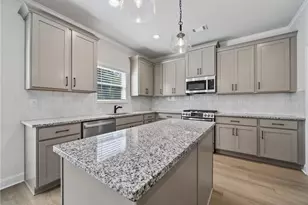 907 Bessie Ct, Loganville, GA 30052 - Photo 19