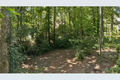 4004 Chelsea Lane, Marietta, GA 30062 - Photo 11
