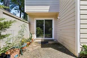 4876 Twin Lakes Trail, Atlanta, GA 30360 - Photo 27