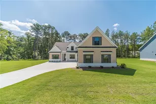 897 Bessie Ct, Loganville, GA 30052 - Photo 3
