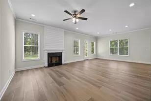 887 Bessie Ct, Loganville, GA 30052 - Photo 19