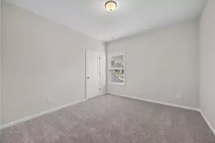 887 Bessie Ct, Loganville, GA 30052 - Photo 37