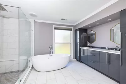 1018 Riverbend Club Drive SE #18, Atlanta, GA 30339 - Photo 17