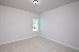 904 Bessie Ct, Loganville, GA 30052 - Photo 9