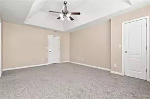 8606 Thomas Ln, Riverdale, GA 30274 - Photo 11