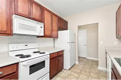 8606 Thomas Lane, Riverdale, GA 30274 - Photo 3