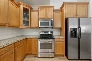 12100 Seasons Trace, Alpharetta, GA 30004 - Photo 13