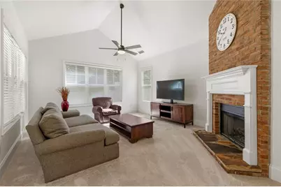 12100 Seasons Trace, Alpharetta, GA 30004 - Photo 3