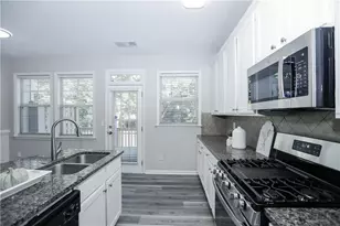 708 Village Field Ct, Suwanee, GA 30024 - Photo 19