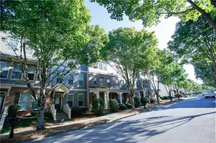 708 Village Field Ct, Suwanee, GA 30024 - Photo 3