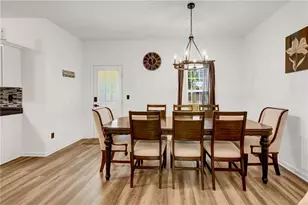 2810 Imperial Dr, Cumming, GA 30041 - Photo 5