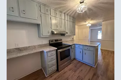 5172 Ridge Forest Drive #5172, Stone Mountain, GA 30083 - Photo 3