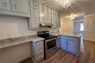 5172 Ridge Forest Dr, Stone Mountain, GA 30083 - Photo 3