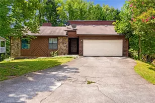 2829 Quinbery Dr, Snellville, GA 30039 - Photo 1