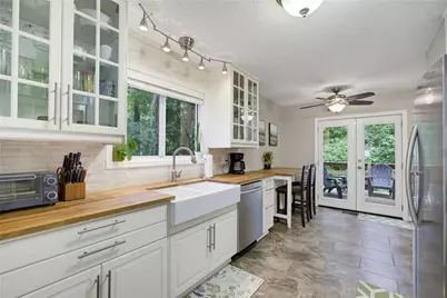 2397 June Springs Drive SW, Marietta, GA 30008 - Photo 17