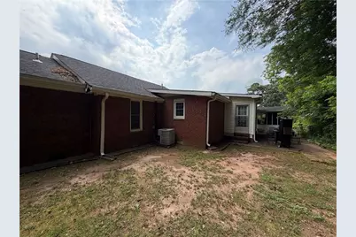 401 Latimore Avenue, Buford, GA 30518 - Photo 5